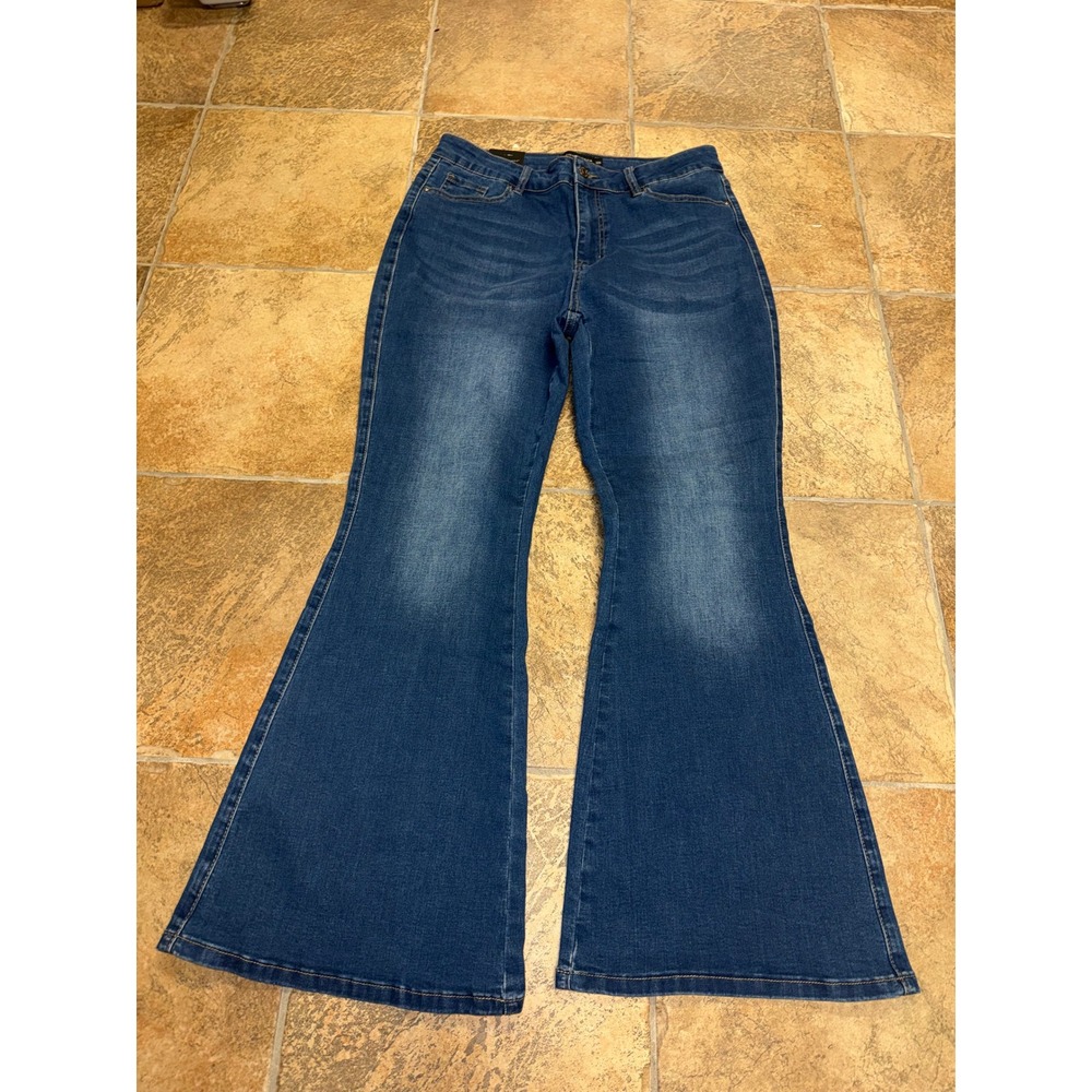 Flying Banana Womens Flare Jeans Medium Wash High Rise Wide Leg Denim Size 12S